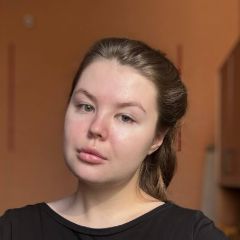 Крюкова Анна